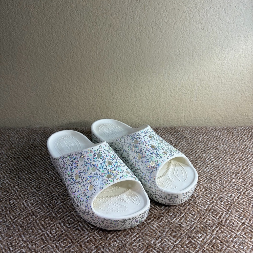 Crocs White Sparkly Stars Open Toe Platform Sandals Slides Slip On Sz 10 Retro